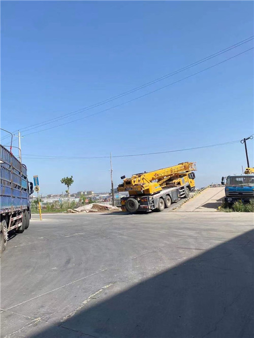 铁锋区25吨吊车的租赁价格大概是多少？