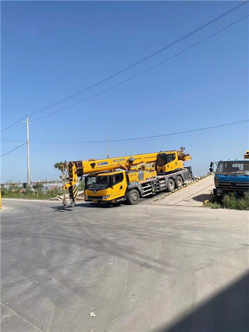 铁锋区吊车作业时，可能会产生哪些额外收费项目？