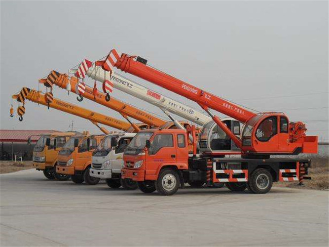 铁锋区设备出现故障导致停工，怎么处理？是否有备用设备替换？