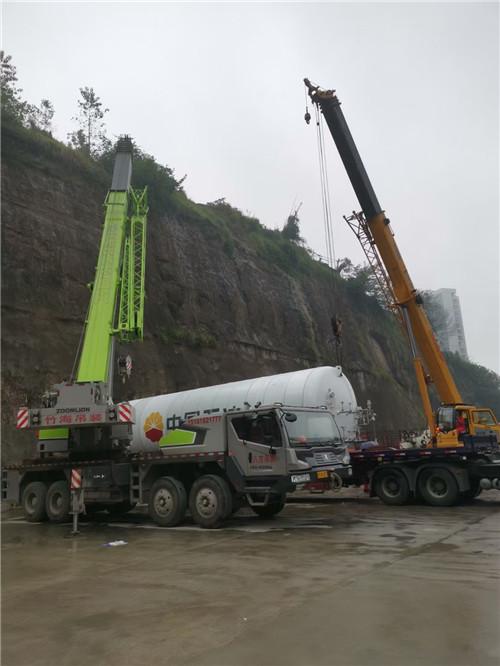 铁锋区“不怕风雨冻”—— 吊车的 “恶劣环境适应” 技术